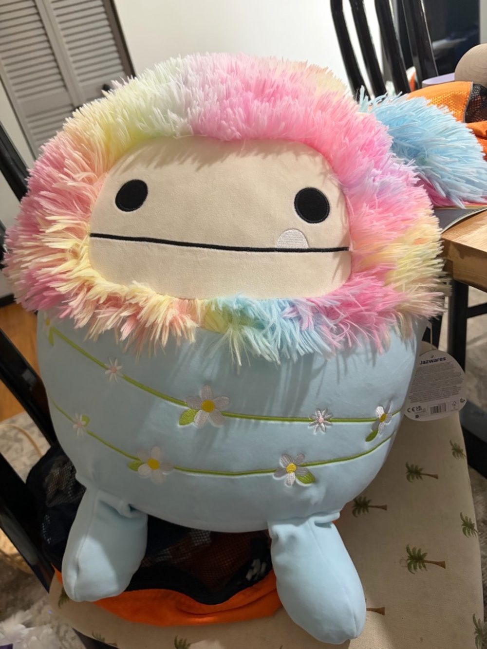 NWT Squishmallows Zozo Bigfoot JUMBO 16” Plush Spring Edition Blue Daisy 🌼 - Picture 2 of 2